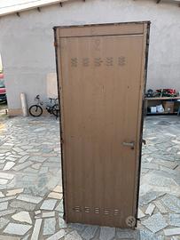 Porta in ferro