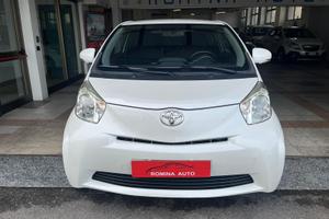 Toyota iQ 1.0