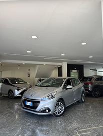 Peugeot 208 BlueHDi 75 5 porte Allure