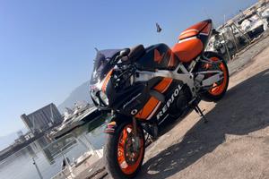Honda CBR 900 firebleid 1993