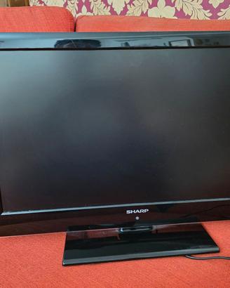Sharp LC-24LE510E (tv 24 pollici full hd)