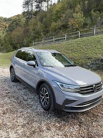 Volkswagen Tiguan 2.0 TDI