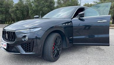 Maserati Levante V6 250cv Diesel AWD Gransport