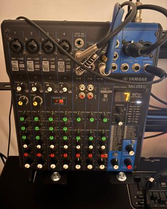 Mixer Yamaha MG10XU