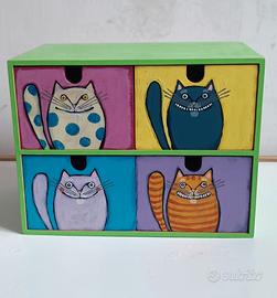 Scatola porta oggetti. 