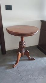 Tavolo in noce anni '80