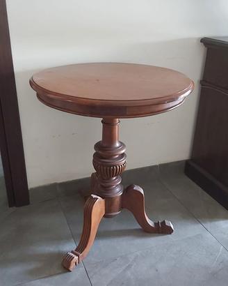 Tavolo in noce anni '80