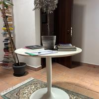 Tavolo Tulip di CALLIGARIS