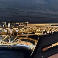 Sax contralto Rolings  pronto a suonare