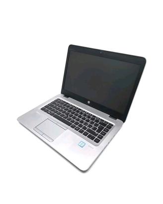 HP elitebook 820 G3