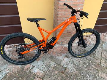 Commencal Supreme SX tg L