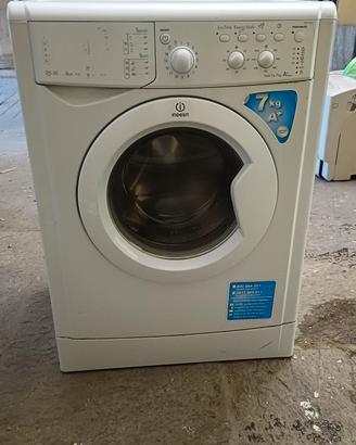 Lavatrice  Indesit