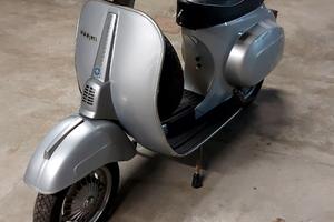 Vespa 50 special