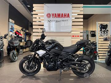 Kawasaki Z900 - 2025