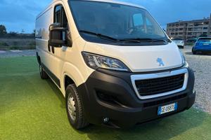 PEUGEOT BOXER FURGONE 3 POSTI DIESEL 2.2 IVA ESPOS