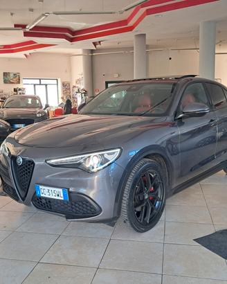 Alfa Romeo Stelvio 2.2 Turbodiesel 190 CV AT8 Q4 S