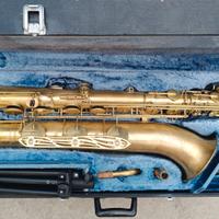 Sax baritono Yamaha ybs61