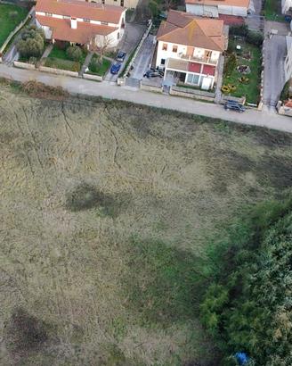 Terreno/Piazzale 5000mq - Doppio Ingresso