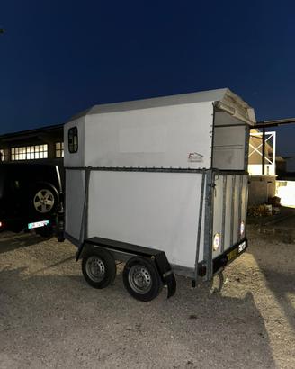 Trailer trasporto cavalli