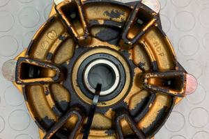 MOZZO POSTERIORE HONDA CBR 600 RR 2005 2006 600RR