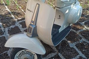 Piaggio Vespa 50 Special (V5B3) - 1974