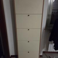 Scarpiera pari al nuovo.