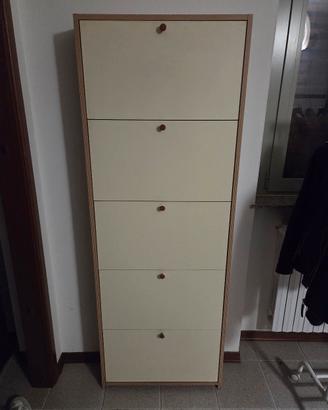 Scarpiera pari al nuovo.