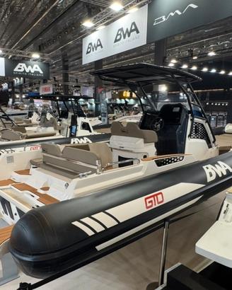 Nuovo BWA GTO 328 C + 2 X HONDA 250
