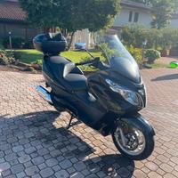 Scooter Suzuki burgman 400