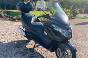 Scooter Suzuki burgman 400