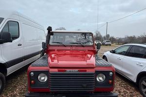 Land Rover Defender 110