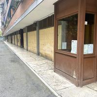 MONOLOCALE A ROMA