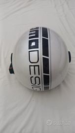 Casco Momo Design