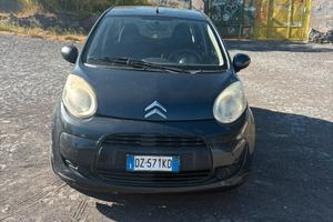 Citroen c 1 anno 2010