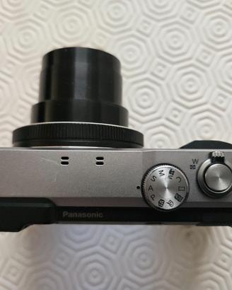 Panasonic Lumix TZ80 compatta superzoom