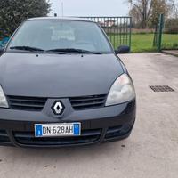 Renault Clio Storia 1.2 5 porte GPL Confort neop