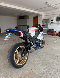 HONDA CBR 1000 HRC