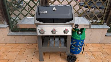Weber Spirit II E-310 a 3 bruciatori