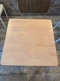 Tavoli in legno 80x80