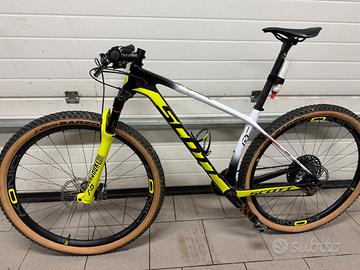 Scott scale rc 900 wc