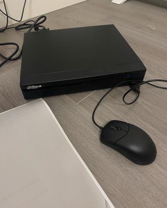 Videoregistratore + Monitor