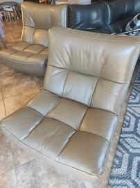 2 POLTRONE (DIVANO) E POUF SILHOUETTE CHATEAU D'AX