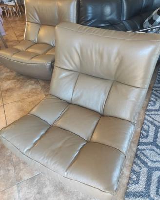 2 POLTRONE (DIVANO) E POUF SILHOUETTE CHATEAU D'AX