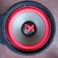 subwoofer auto amplificato