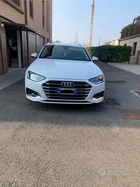 AUDI A4 avant business advanced