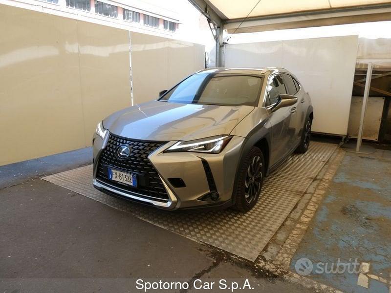 LEXUS UX