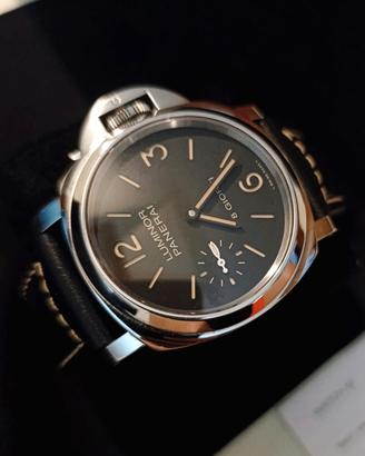 Panerai Luminor 915