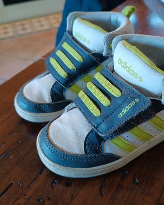 Scarpe bambino numero 24