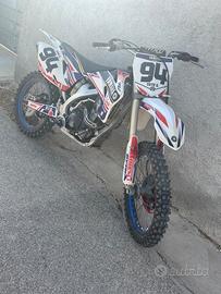 Motocross yamaha yzf