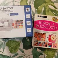 set macchina da cucire e libro per cucito
